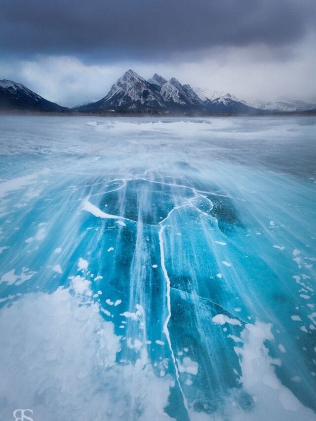 10 fascinating facts about the Beautiful Frozen Lakes